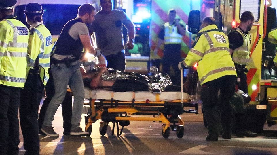 Τους 48 έφτασαν οι άνθρωποι που έχουν διακομιστεί σε νοσοκομεία μετά το τρομοκρατικό χτύπημα