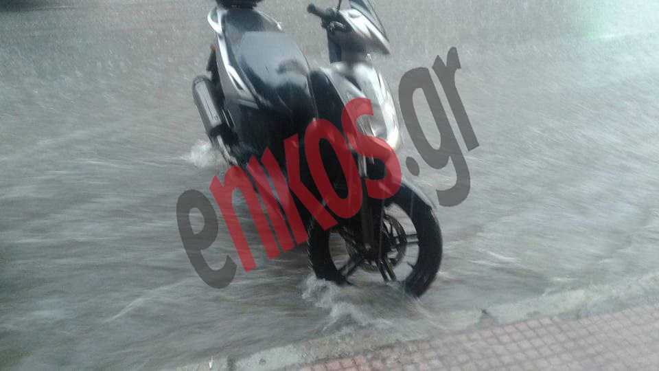 Πλημμύρισαν δρόμοι στα Πατήσια – ΒΙΝΤΕΟ αναγνώστη