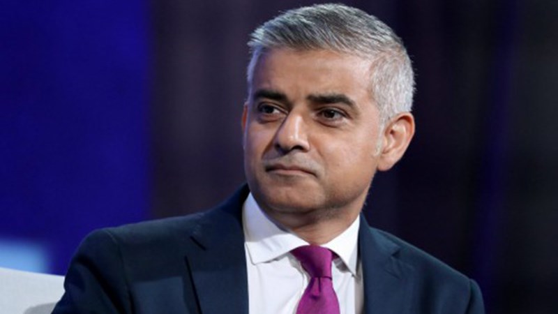 To Λονδίνο απαντά στο σχόλιο του Τραμπ