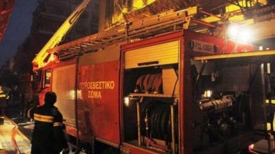 Υπό πλήρη έλεγχο η φωτιά στο κέντρο της Θεσσαλονίκης