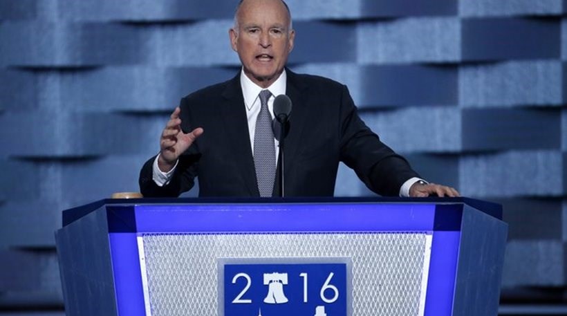 Κυβερνήτης της Καλιφόρνιας:  Πιο επικίνδυνη η κλιματική αλλαγή και από τον φασισμό του Β’ Παγκοσμίου Πολέμου