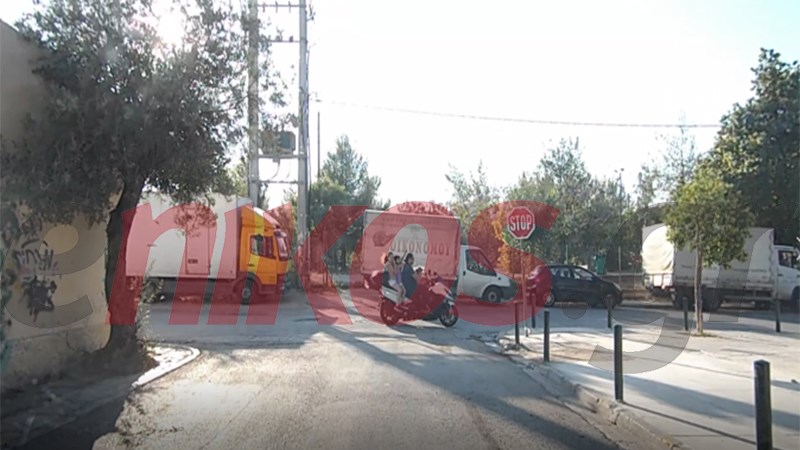 Εγκληματικό… τετρακάβαλο στο δρόμο για το σχολείο – ΦΩΤΟ αναγνώστη