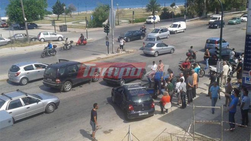 Σοβαρό τροχαίο με θύμα δικυκλιστή – Οδηγός παραβίασε το κόκκινο και έσπειρε τον τρόμο – ΦΩΤΟ