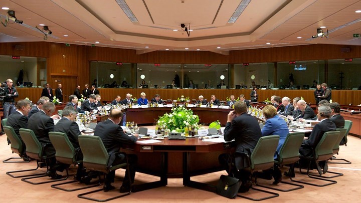 Όλη η πρόταση για χρέος, πλεονάσματα και επιστροφή ΔΝΤ που απορρίφθηκε στο τελευταίο Eurogroup