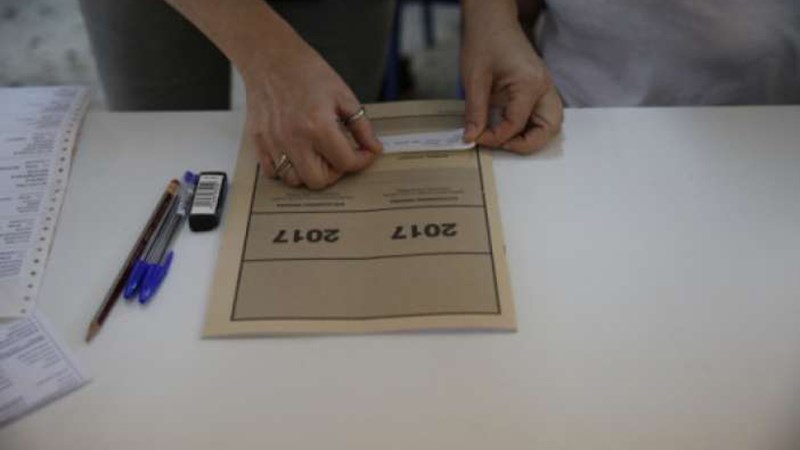 Οι πρώτες εκτιμήσεις για τα θέματα της Νεοελληνικής Γλώσσας