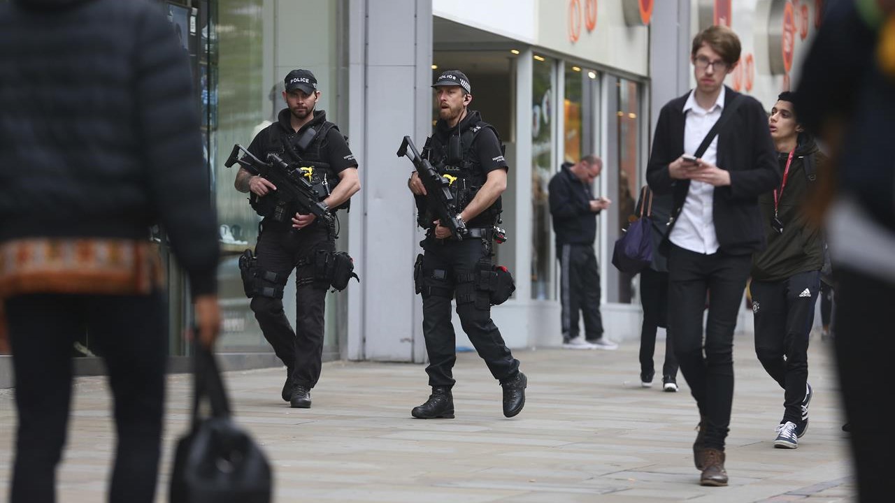 Βρετανία: Άλλες δύο συλλήψεις για τη σφαγή στο Μάντσεστερ