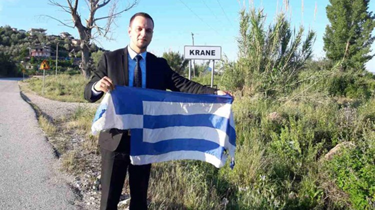 Νέο εθνικιστικό παραλήρημα του Αλβανού εξτρεμιστή που έκαιγε ελληνικές σημαίες