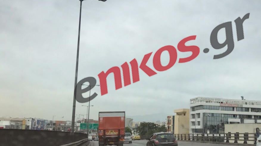 O ασυνείδητος οδηγός φορτηγού που νόμιζε ότι ήταν ο… Φέτελ – ΦΩΤΟ αναγνώστη