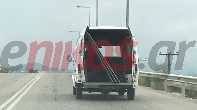 Το… φορτηγάκι του τρόμου σε ελληνικό δρόμο – ΦΩΤΟ αναγνώστη