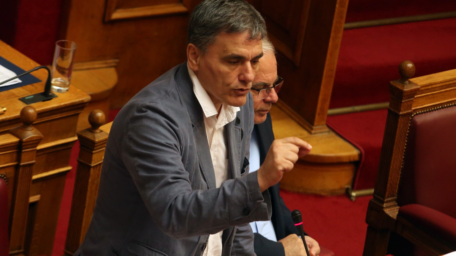 Τσακαλώτος: Κάποιοι θέλουν η συζήτηση στο Eurogroup να μην είναι για το χρέος αλλά για τα προαπαιτούμενα