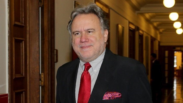 Κατρούγκαλος: Καιροσκοπισμός της Μέι οι βρετανικές εκλογές