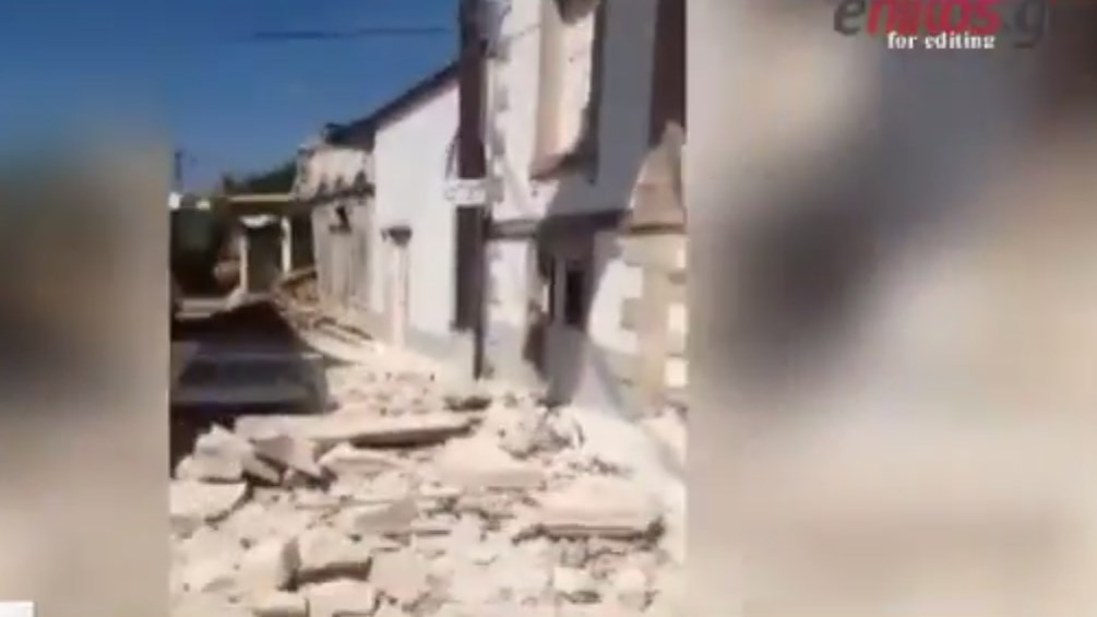 O Διοικητής της Πυροσβεστικής Β. Αιγαίου στο enikos.gr: Δεν υπάρχει επαφή με την εγκλωβισμένη γυναίκα