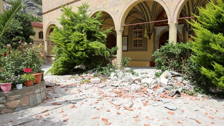 Εικόνες από τις ζημιές στο Πλωμάρι – ΦΩΤΟ – ΤΩΡΑ