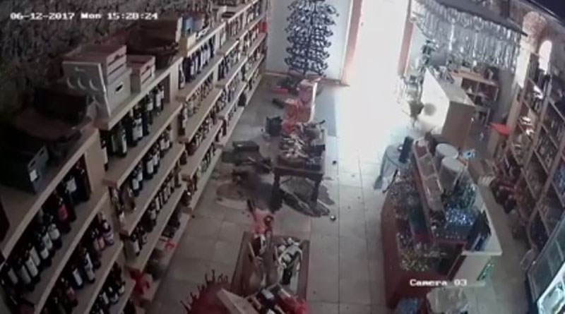 ΒΙΝΤΕΟ – ντοκουμέντο –  Η στιγμή του ισχυρού σεισμού στη Λέσβο