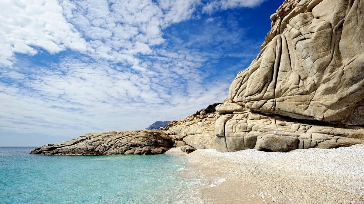 8 ελληνικά νησιά για κάθε τύπο ταξιδιώτη