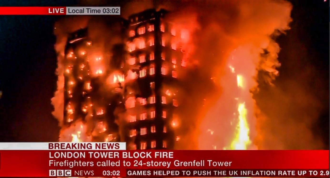 Εκτός ελέγχου η πυρκαγιά στο Λονδίνο – ΒΙΝΤΕΟ ΣΟΚ