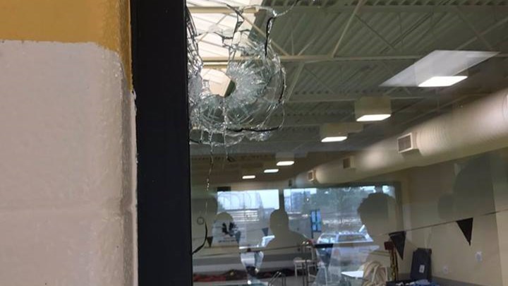 Οι πρώτες εικόνες από το σημείο των πυροβολισμών στις ΗΠΑ- ΦΩΤΟ – ΤΩΡΑ