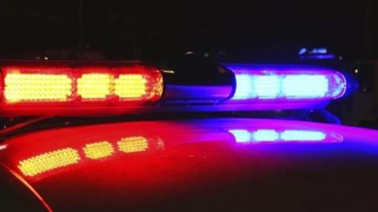 Σοβαρά επεισόδια σε αντιφασιστική πορεία στον Ασπρόπυργο-  Τραυματίστηκε ένας αστυνομικός