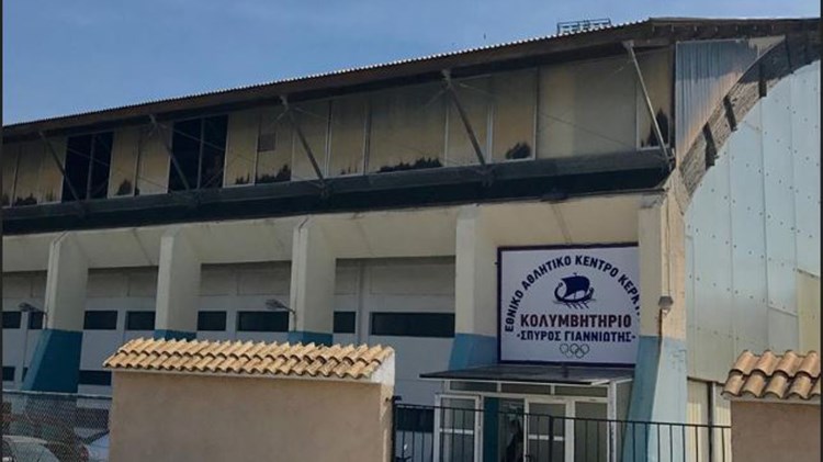 Η ξεχωριστή τιμή των Κερκυραίων στον Σπύρο Γιαννιώτη – ΦΩΤΟ