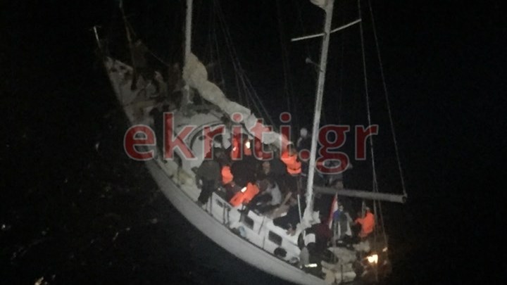 Εικόνες από το σκάφος που ερευνά το Λιμενικό κοντά στην Κρήτη – ΦΩΤΟ
