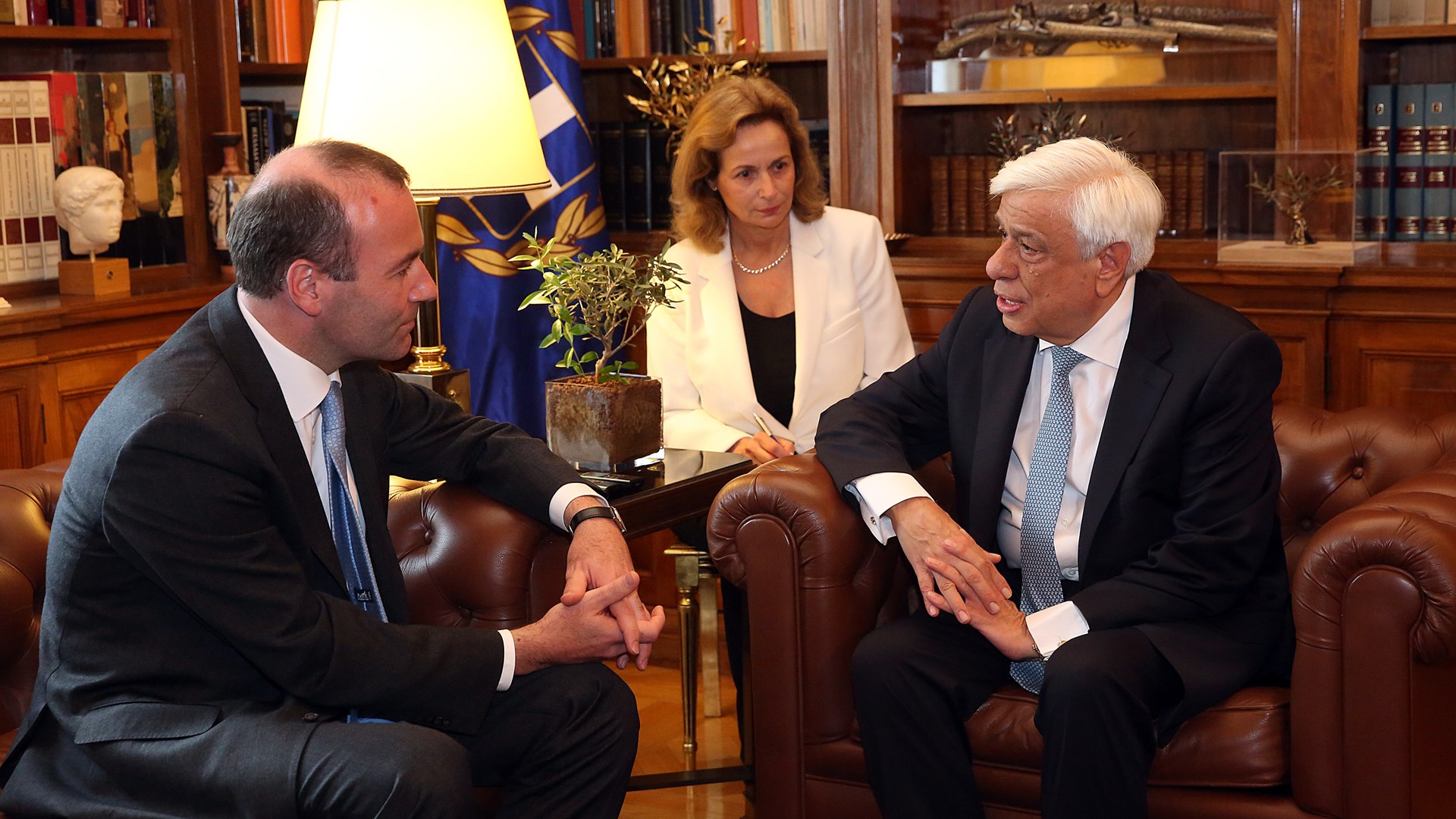 Παυλόπουλος: Όλες οι ευρωπαϊκές δυνάμεις της χώρας επιθυμούν μια ισχυρή Ευρώπη