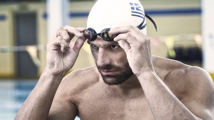 Επέστρεψαν τις ρόδες που έκλεψαν από το αυτοκίνητο του Παραολυμπιονίκη – Τι έγραψε στο Facebook