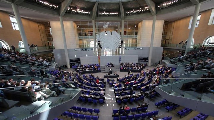 Μπούντεσταγκ: Αναβολή στην ψηφοφορία για την Ελλάδα