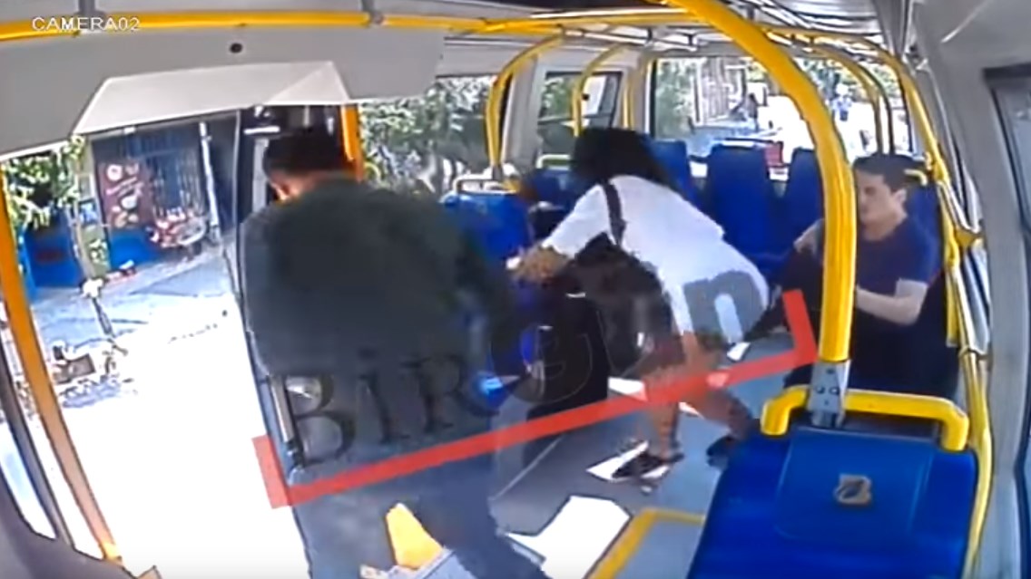 Άνδρας στην Τουρκία επιτέθηκε σε γυναίκα επειδή… φορούσε σορτς – ΒΙΝΤΕΟ