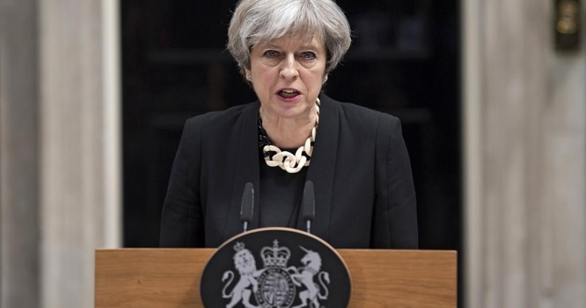 Η Μέι ζήτησε συγγνώμη για τη διαχείριση της τραγωδίας στον “Πύργο της κολάσεως” – ΒΙΝΤΕΟ