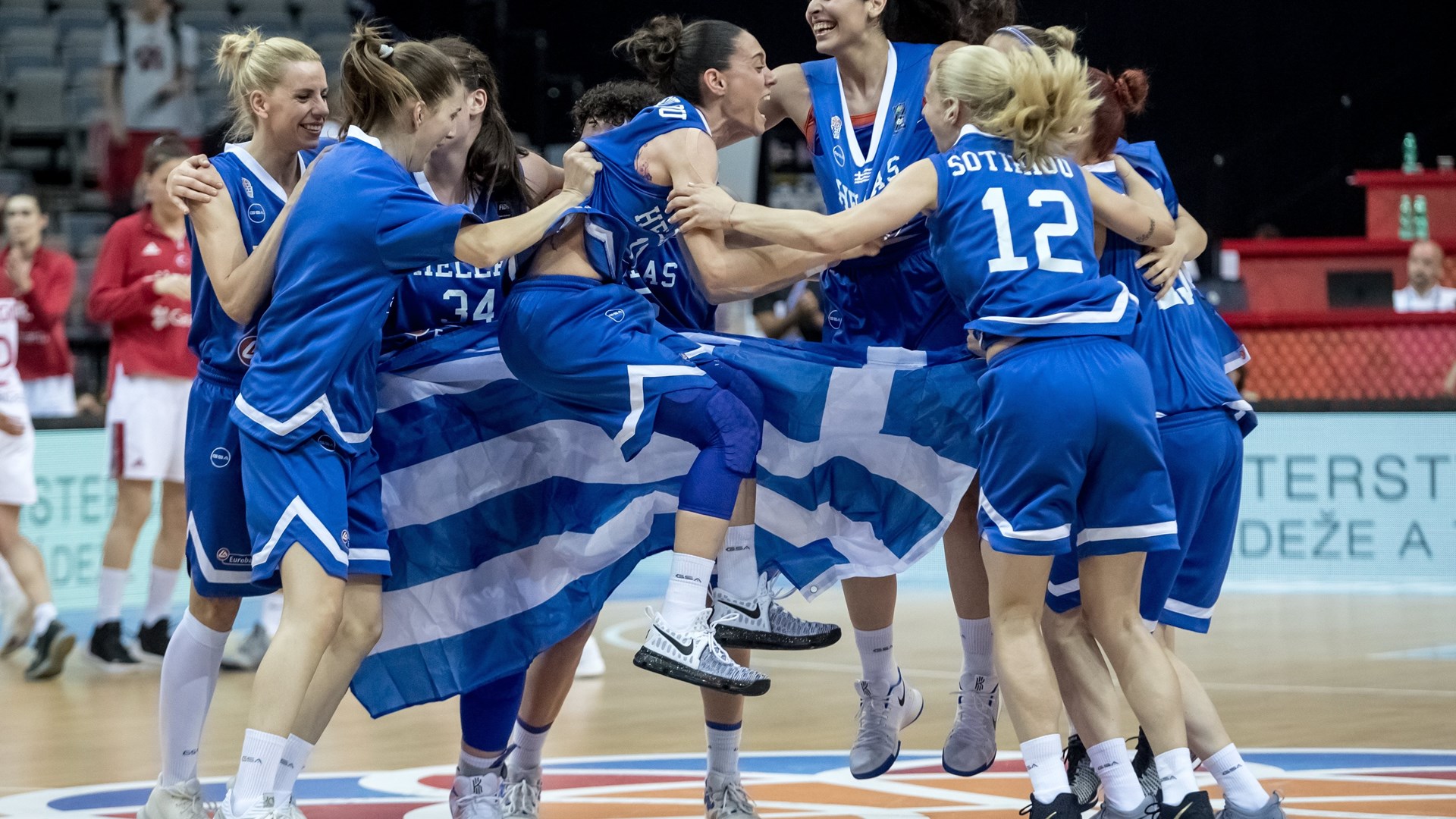 Ιστορικός θρίαμβος για τα κορίτσια του ελληνικού μπάσκετ – Νίκησαν με 84-55 την Τουρκία – ΒΙΝΤΕΟ – ΦΩΤΟ