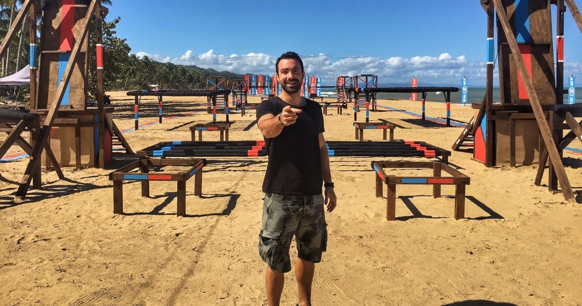 Η έκπληξη του Σάκη Τανιμανίδη στη μητέρα του και η συγκίνησή της – ΒΙΝΤΕΟ