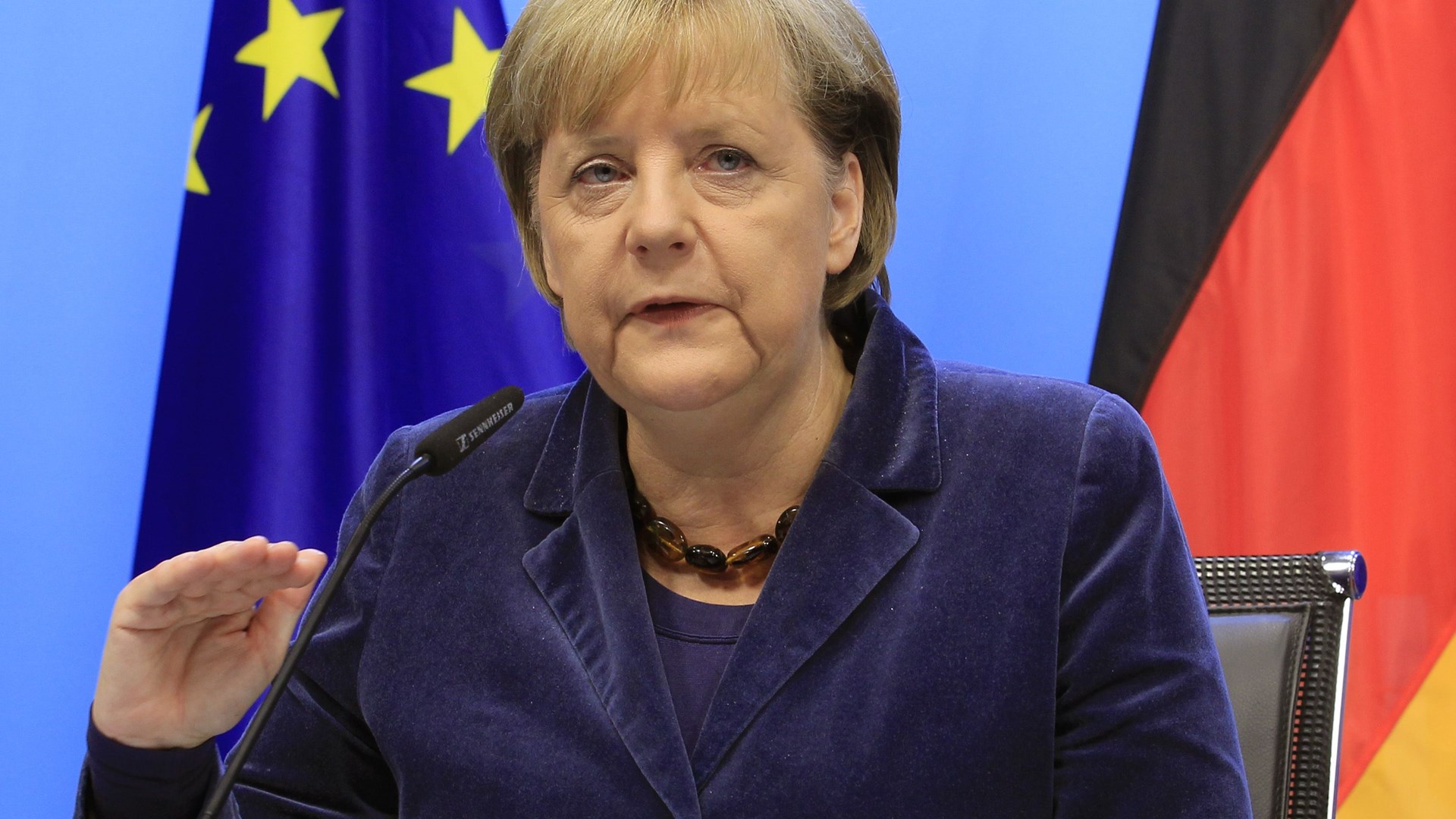 Μέρκελ: Αλληλεγγύη στους Έλληνες για το προσφυγικό