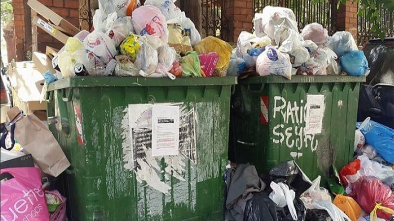 Εντείνουν τις κινητοποιήσεις τους οι συμβασιούχοι στη Θεσσαλονίκη