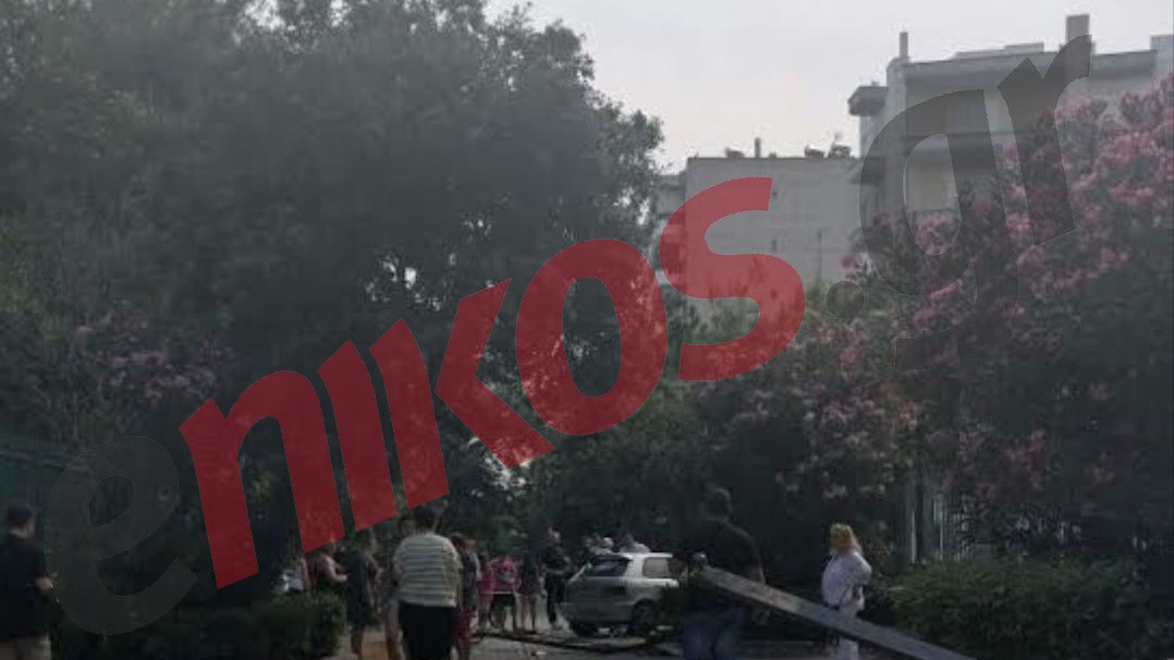 Αυτοκίνητο σκόρπισε τον πανικό στην Καλλιθέα – ΦΩΤΟ