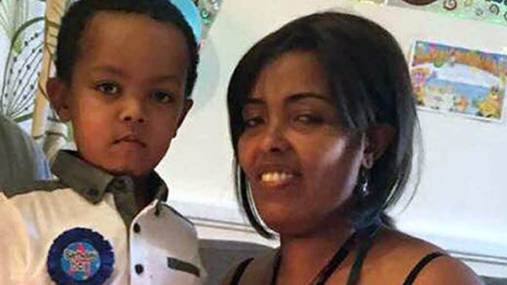 Θρήνος για τον 5χρονο Άιζακ, το μικρότερο σε ηλικία θύμα της φονικής πυρκαγιάς στο Λονδίνο – ΦΩΤΟ