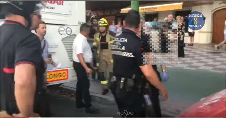 Ανήλικος μετανάστης ταξίδεψε 230 χιλιόμετρα κρυμμένος… κάτω από λεωφορείο – ΒΙΝΤΕΟ