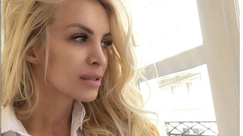 Το “αντίο” της Καινούργιου στην Νανά Καραγιάννη – ΦΩΤΟ