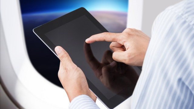 Αυστηρότερα μέτρα ελέγχου των λάπτοπ στις πτήσεις αποφάσισαν οι ΗΠΑ