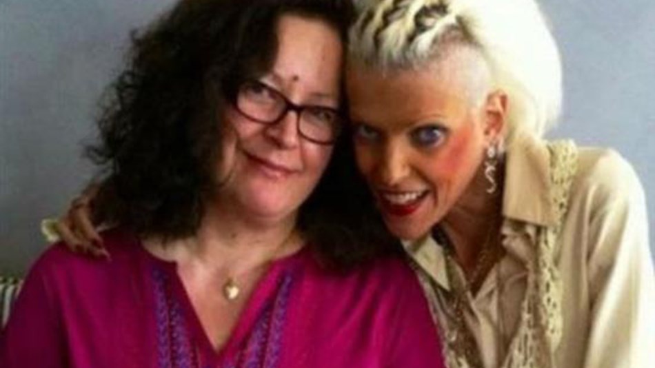 Ξέσπασε η μητέρα της Νανάς Καραγιάννη