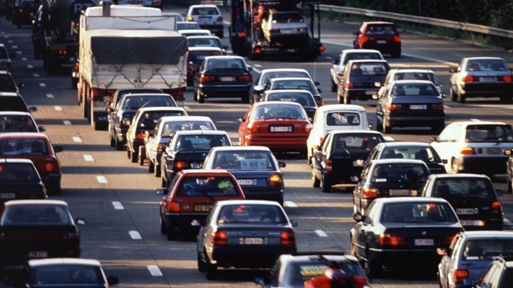 Ολόκληρη η εγκύκλιος για τα ανασφάλιστα οχήματα – Τι προβλέπει για τις μεταβιβάσεις και τις κληρονομιές