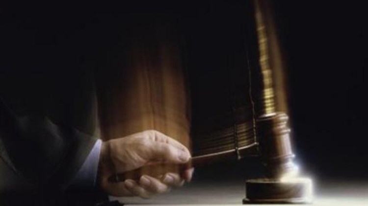 Κακουργηματική ποινική δίωξη για τις προμήθειες των ελικοπτέρων Σινούκ