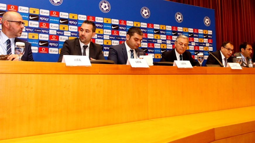 «Ζωντανό» το ελληνικό ποδόσφαιρο