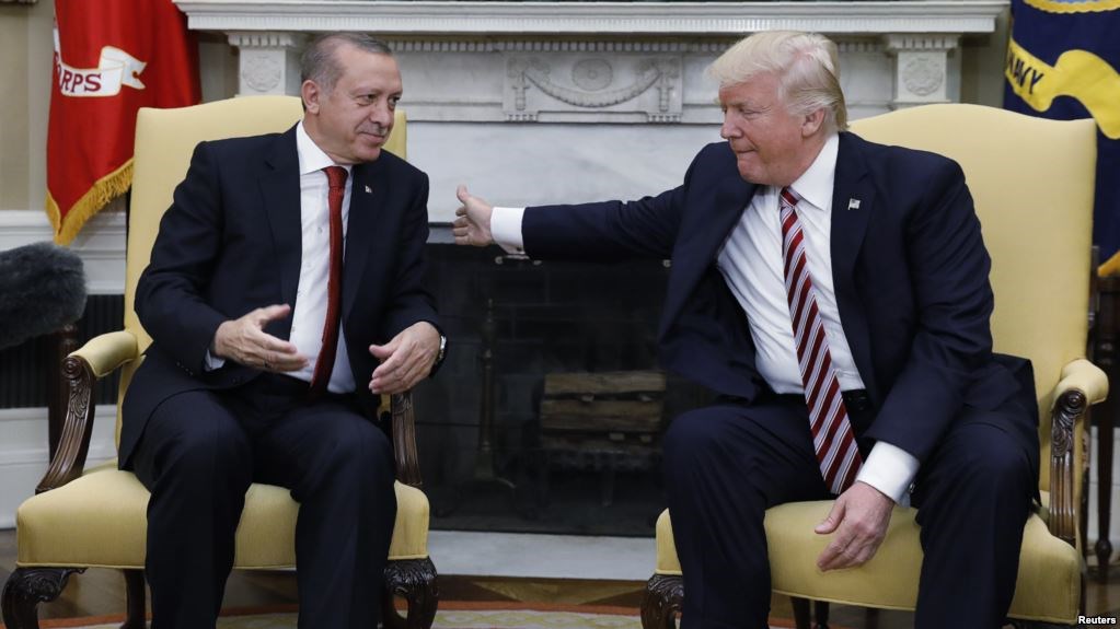Τηλεφωνική επικοινωνία Τραμπ – Ερντογάν