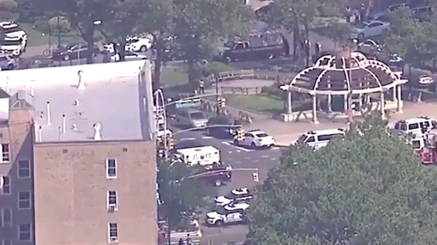 Πληροφορίες για αρκετούς τραυματίες στο νοσοκομείο της Νέας Υόρκης