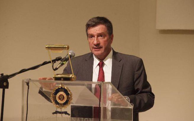 Καμίνης: Άστοχη και υπερβολική η απόφαση της ΠΟΕ-ΟΤΑ