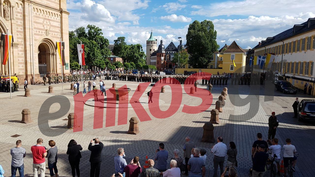 Σε αυτή την πλατεία θα γίνει η κηδεία του Χέλμουτ Κολ – ΒΙΝΤΕΟ και ΦΩΤΟ αναγνώστη