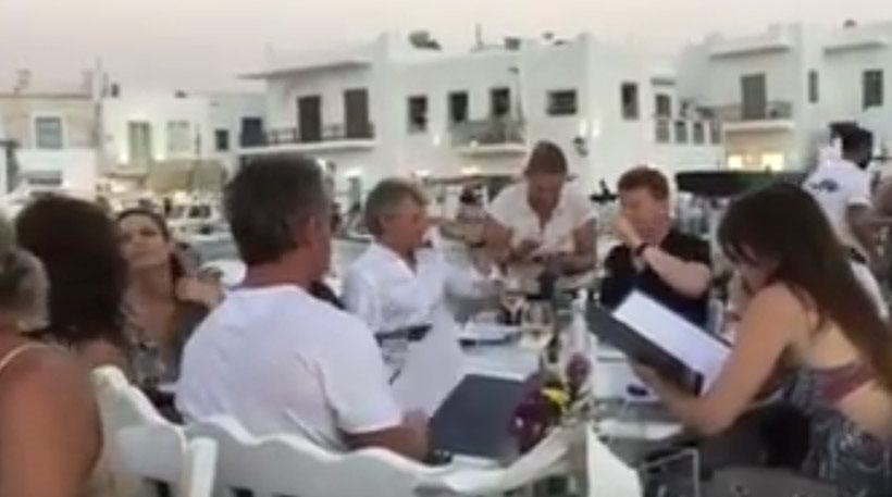 Οι διακοπές του Τζον Μπον Τζόβι στην Πάρο – ΒΙΝΤΕΟ