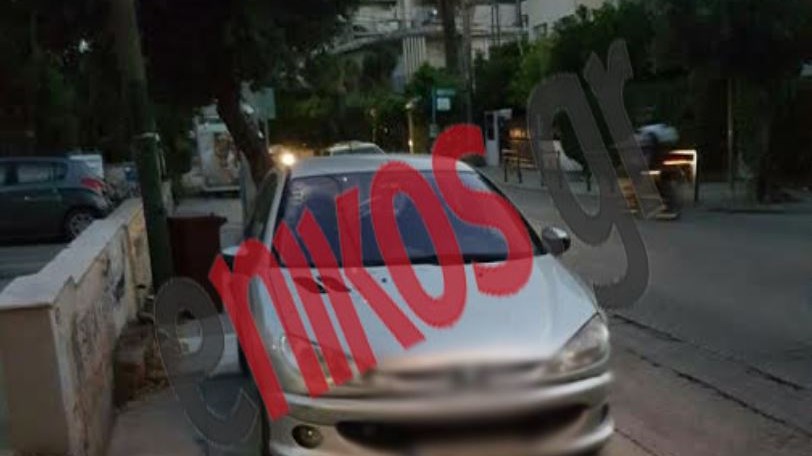 Παρκάρισμα στο πεζοδρόμιο… η εύκολη λύση – ΦΩΤΟ αναγνώστη