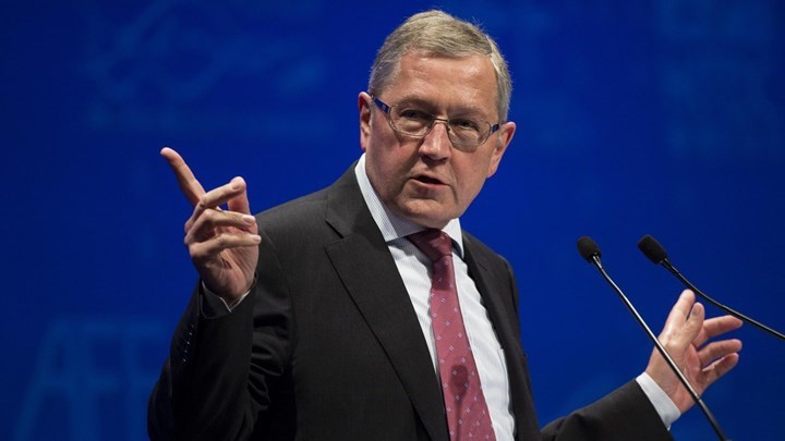 Ρέγκλινγκ: Τα πρωτογενή πλεονάσματα διευκολύνουν την έξοδο της Ελλάδας στις αγορές