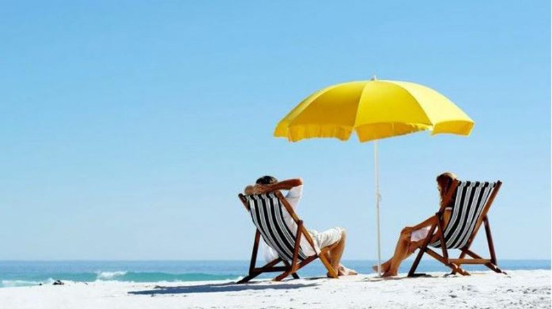 Όλα όσα πρέπει να γνωρίζετε για την καλοκαιρινή άδεια και το επίδομα αδείας